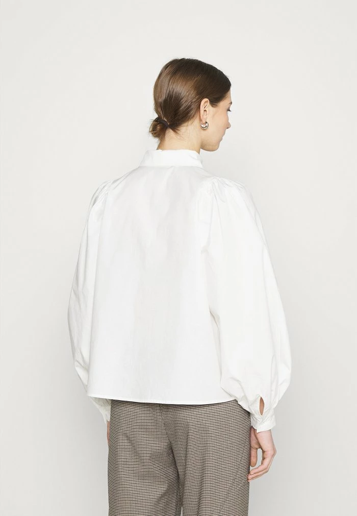 YASBIANCA - Chemisier - Bright White 3 YASBIANCA - Chemisier - Bright White – Image 3