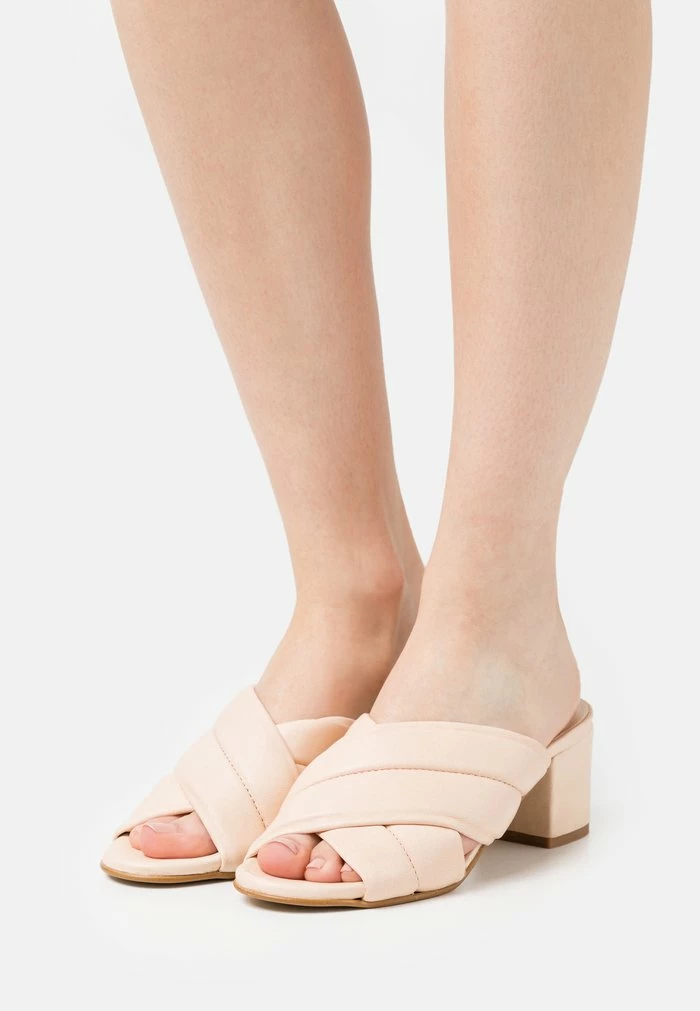 YASPETRI MULES - Mules à Talons - Eggnog 1 YASPETRI MULES - Mules à Talons - Eggnog