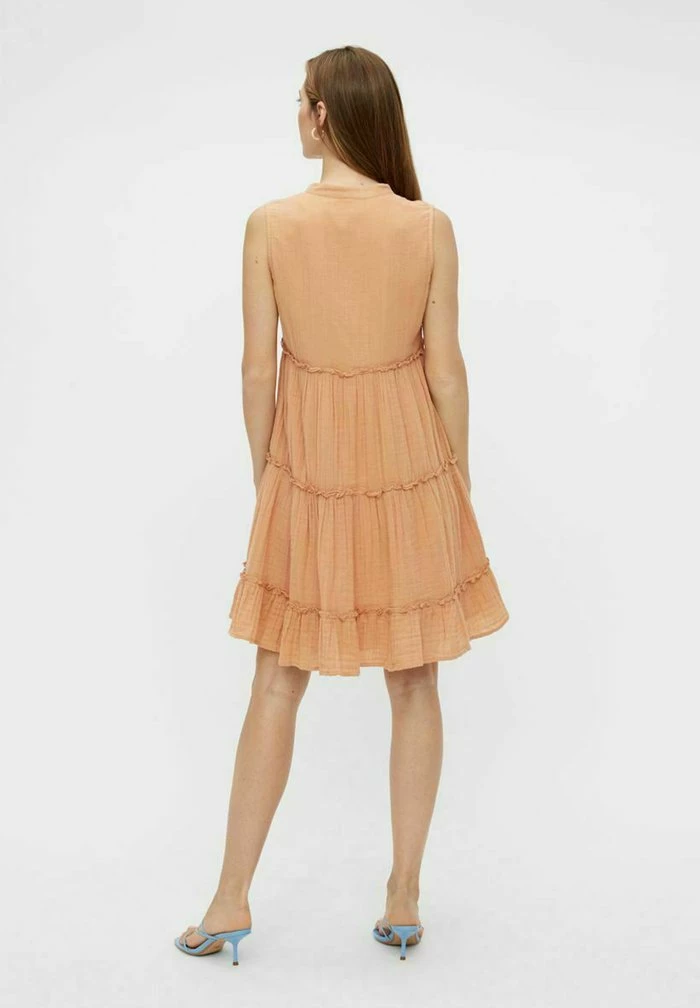 YAS Robe De Jour - Sandstone 3 YAS Robe De Jour - Sandstone – Image 3