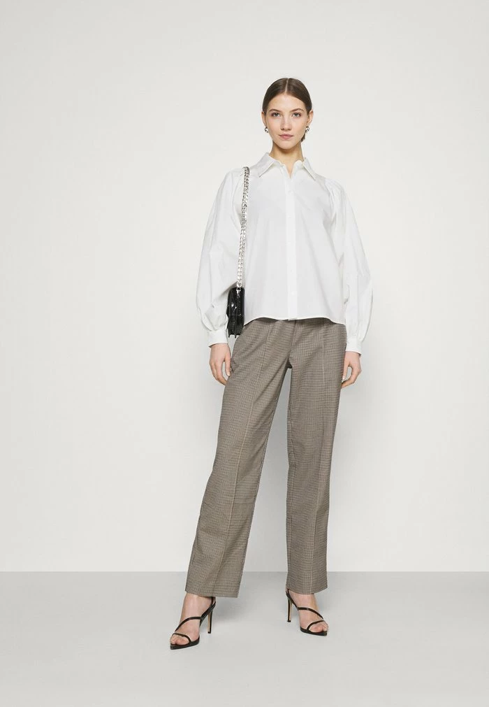 YASBIANCA - Chemisier - Bright White 2 YASBIANCA - Chemisier - Bright White – Image 2