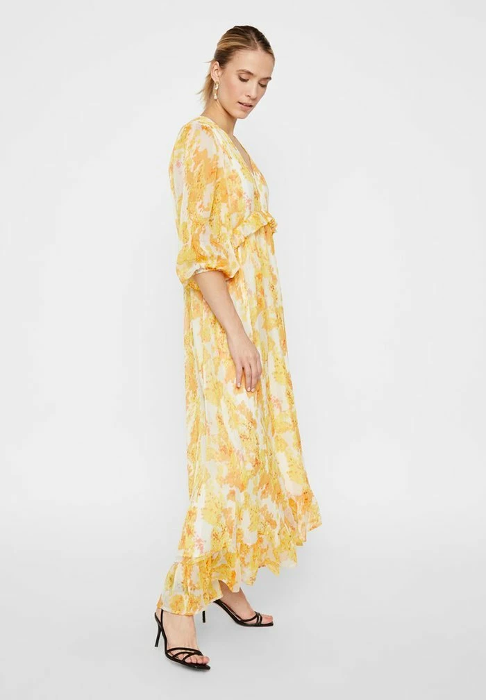 YAS Robe Longue - Star White 2 YAS Robe Longue - Star White – Image 2