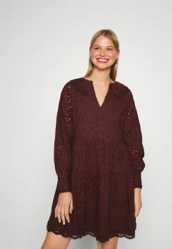 YASBLICCO DRESS - Robe De Jour - Fudge