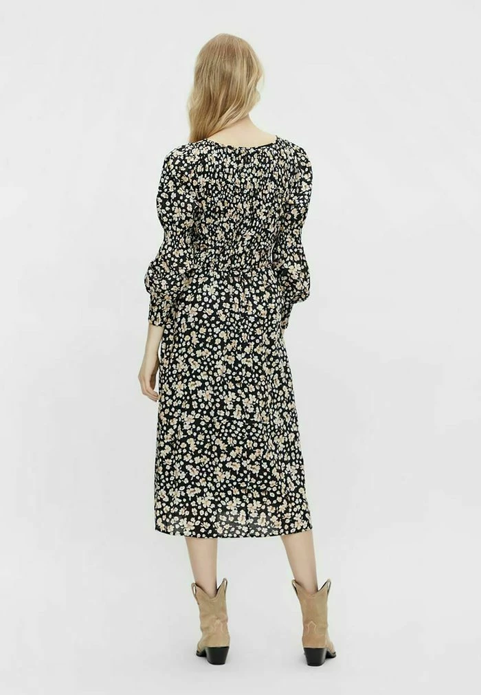 YAS Robe De Jour - Black 3 YAS Robe De Jour - Black – Image 3