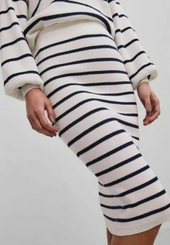 YASDELI - Jupe Crayon - Star White 10 YASDELI - Jupe Crayon - Star White -YAS Soldes Boutique b3aafd7c661b4e8b8a93daaa8cf4ff16