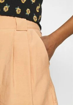 YASTANNA - Short - Sandstone 9 YASTANNA - Short - Sandstone -YAS Soldes Boutique b740e95c762d447c91f7a0176a0a3c33