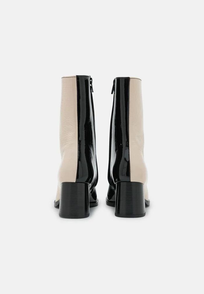 YAS HEELED BOOTS - Bottines - Black/latte 4 YAS HEELED BOOTS - Bottines - Black/latte – Image 4