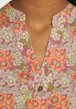 YASDOWA DRESS - Robe De Jour - Star White -YAS Soldes Boutique bcccb213a834485794900532bb2db51d