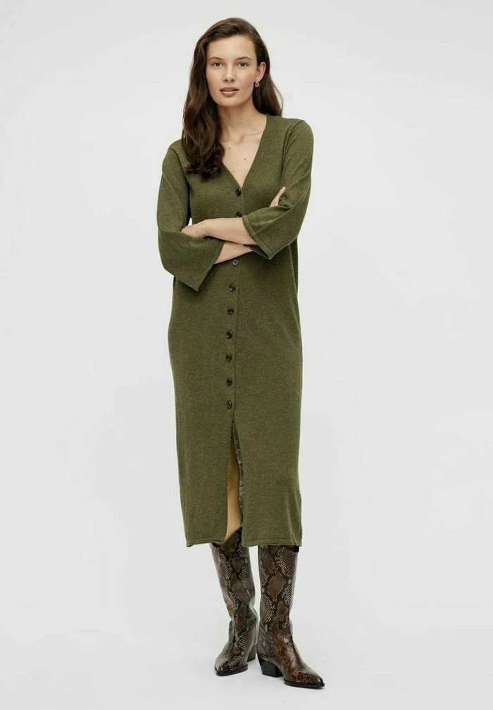 YASRIA - Robe Pull - Olive Night 2 YASRIA - Robe Pull - Olive Night – Image 2