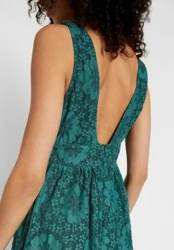 YASCHESHIRE - Robe Longue - Evergreen -YAS Soldes Boutique c03b4174677a4e9faf84fb2056712da3