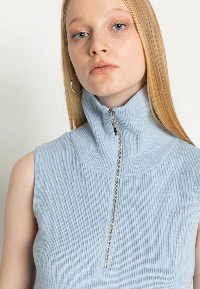 YAS Robe Pull - Kentucky Blue 5 YAS Robe Pull - Kentucky Blue – Image 5