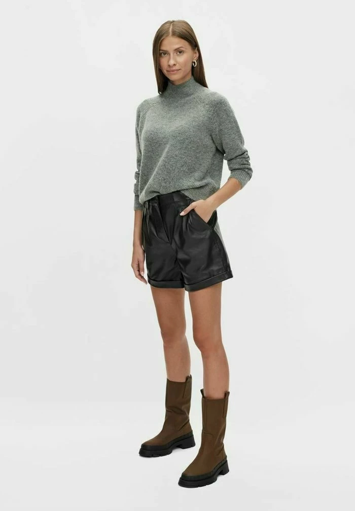 YASNINA - Pullover - Balsam Green 2 YASNINA - Pullover - Balsam Green – Image 2