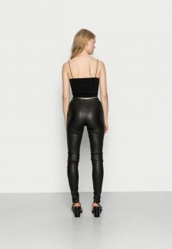 YASZEBA STRETCH - Pantalon En Cuir - Black 7 YASZEBA STRETCH - Pantalon En Cuir - Black -YAS Soldes Boutique cf97859d5d6f4c7a902f014b486e8f3d