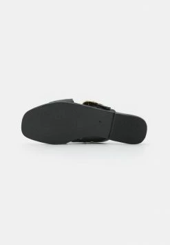 YASBUCKLA FLAT - Mules - Black 10 YASBUCKLA FLAT - Mules - Black -YAS Soldes Boutique d0017a5aa7864e9d8956af09351459d0