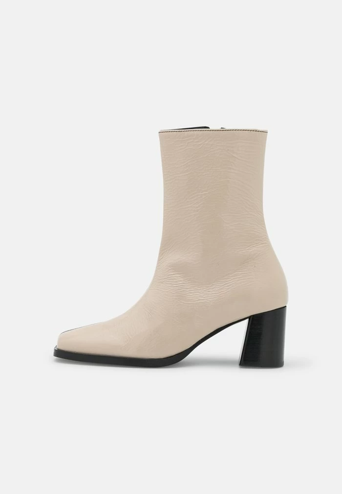 YAS HEELED BOOTS - Bottines - Black/latte 2 YAS HEELED BOOTS - Bottines - Black/latte – Image 2