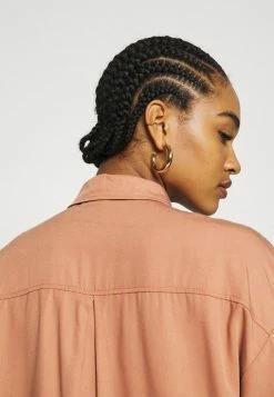 YASSALINA - Chemisier - Mocha Mousse -YAS Soldes Boutique d2a01ee241e147478a9da5db3ee572cf