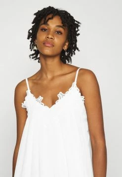 YASLUANN STRAP MAXI DRESS CELEB - Robe De Cocktail - Star White -YAS Soldes Boutique d2d4a02d1e854f13b94ded8d8658f3b9