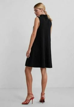 YAS Robe Pull - Black -YAS Soldes Boutique d823be9bbdb6420aa3a2d24bbeb8ee2b