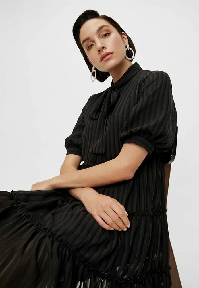 YASBALO - Robe De Jour - Black 6 YASBALO - Robe De Jour - Black – Image 6