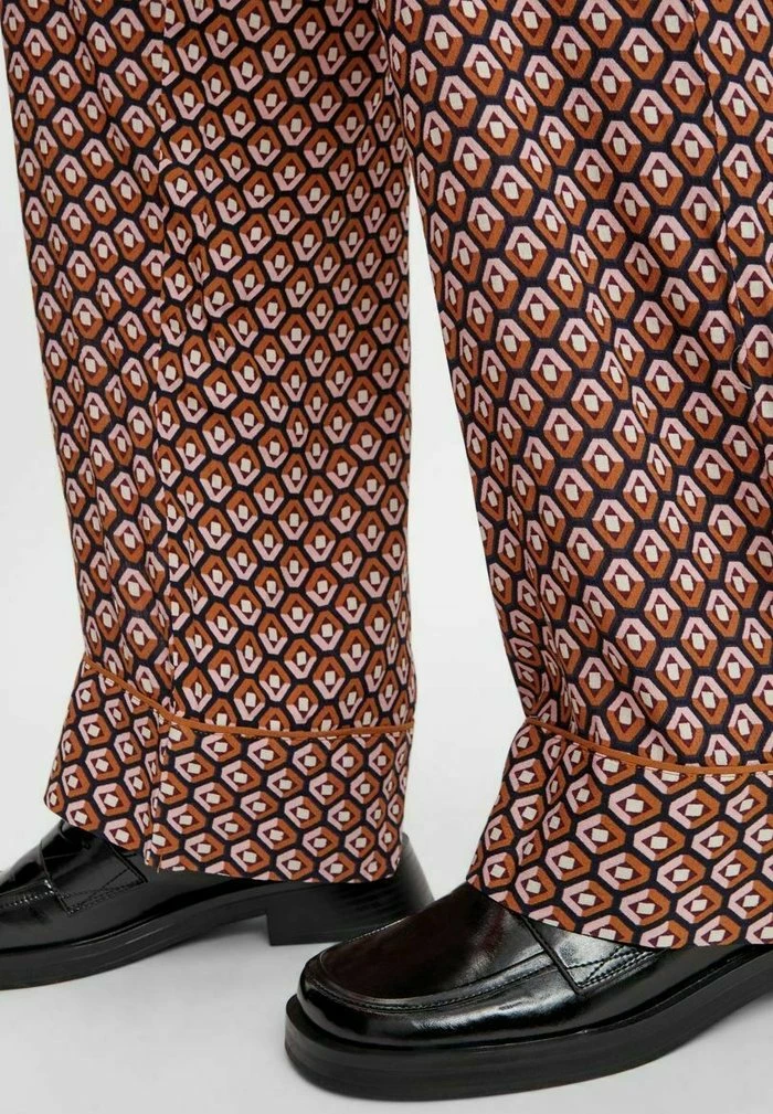 YASTERNA - Pantalon Classique - Birch 6 YASTERNA - Pantalon Classique - Birch – Image 6