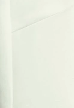 YASDINA CELEB - Débardeur - Star White -YAS Soldes Boutique dd298bb0fd054cdd8d5fc0d157dd9051