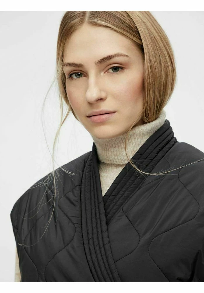 YAS Veste Sans Manches - Black 5 YAS Veste Sans Manches - Black – Image 5