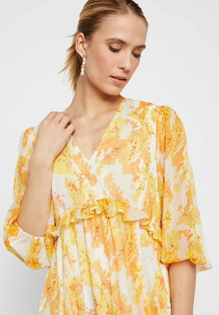 YAS Robe Longue - Star White 5 YAS Robe Longue - Star White – Image 5