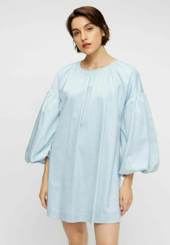 YAS Robe De Jour - Cashmere Blue 1 YAS Robe De Jour - Cashmere Blue