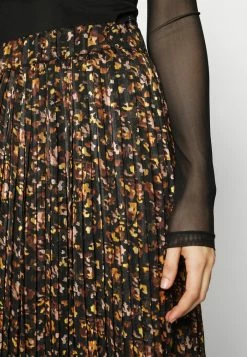 YASLEONORI MIDI SKIRT - Jupe Plissée - Black -YAS Soldes Boutique dfda70c60c074c68ac4ed0b89cf83841