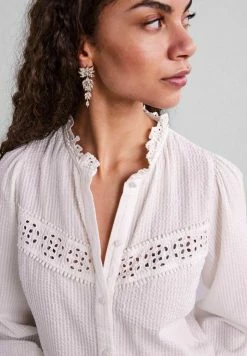 YAS Chemisier - White 8 YAS Chemisier - White -YAS Soldes Boutique e24f66e233e04886b75fbefa5fc6ea8e