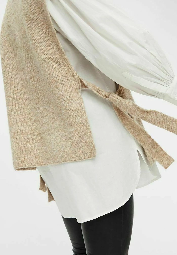 YASMARINA - Veste Sans Manches - Camel 4 YASMARINA - Veste Sans Manches - Camel – Image 4