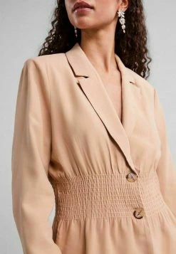 YASIRENA - Blazer - Candied Ginger 7 YASIRENA - Blazer - Candied Ginger -YAS Soldes Boutique eaa90dd369304e26a5b144ba61c366fe