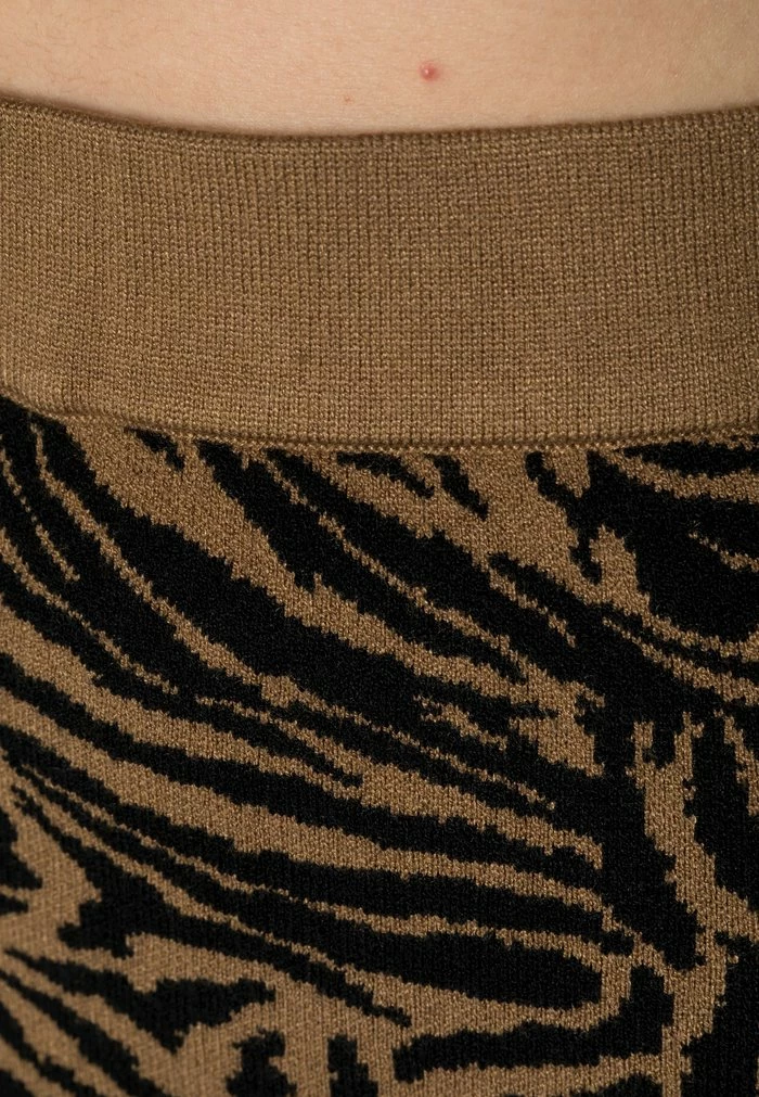 YASHALLI MIDI SKIRT - Jupe Crayon - Halli 5 YASHALLI MIDI SKIRT - Jupe Crayon - Halli – Image 5