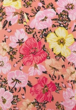 YASCAMELIA DRESS - Robe Chemise - Crabapple/camelia 5 YASCAMELIA DRESS - Robe Chemise - Crabapple/camelia -YAS Soldes Boutique ed9f65a369394d439736af179f2386bb