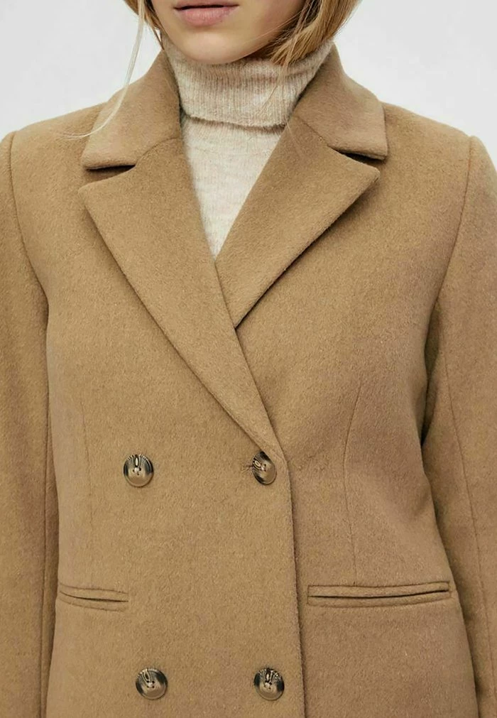 YASESSIA - Manteau Classique - Tobacco Brown 7 YASESSIA - Manteau Classique - Tobacco Brown – Image 7