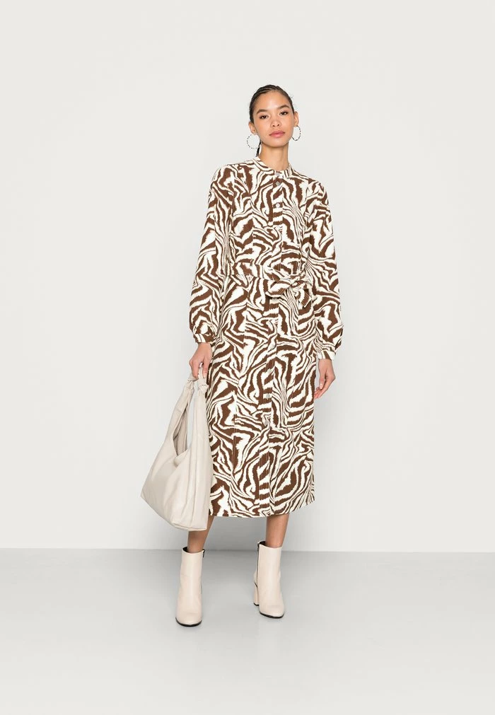 YASLONDON DRESS - Robe De Jour - London 2 YASLONDON DRESS - Robe De Jour - London – Image 2