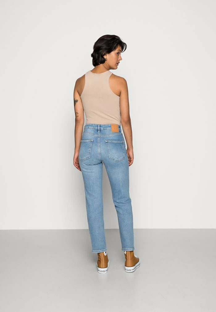 YAS ZEO GIRLFRIEND - Jean Slim - Dark Blue 3 YAS ZEO GIRLFRIEND - Jean Slim - Dark Blue – Image 3