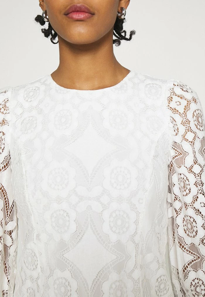 YASWILMA - T-shirt à Manches Longues - Star White 5 YASWILMA - T-shirt à Manches Longues - Star White – Image 5