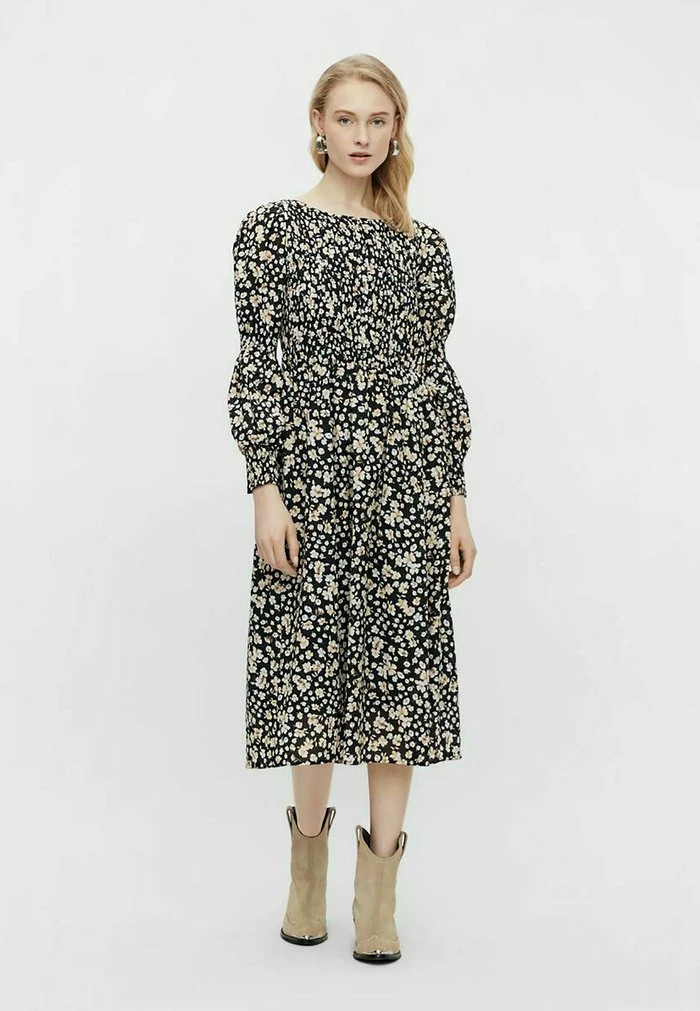 YAS Robe De Jour - Black 2 YAS Robe De Jour - Black – Image 2