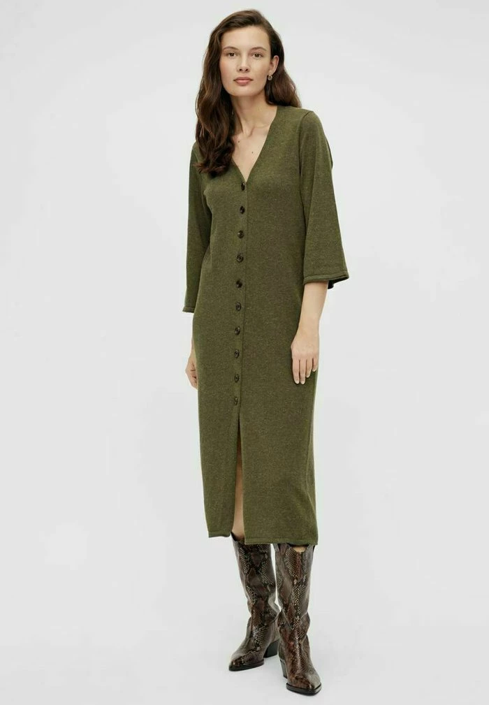 YASRIA - Robe Pull - Olive Night 1 YASRIA - Robe Pull - Olive Night