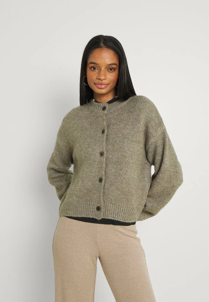 YAS Gilet - Vetiver 1 YAS Gilet - Vetiver